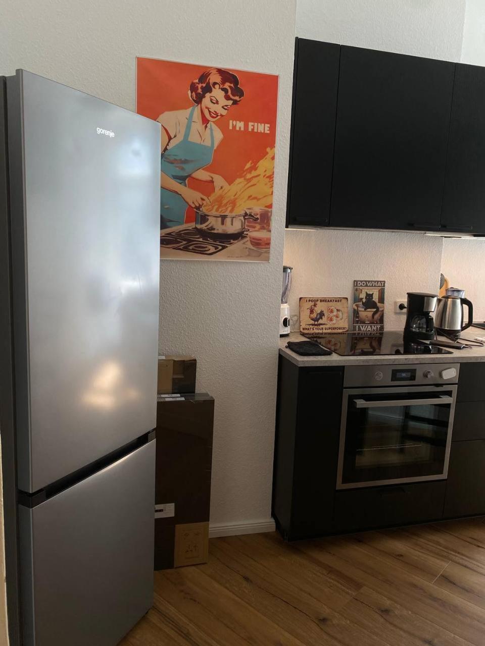 Stylish 2-room With Balcony Next To East Side Gallery